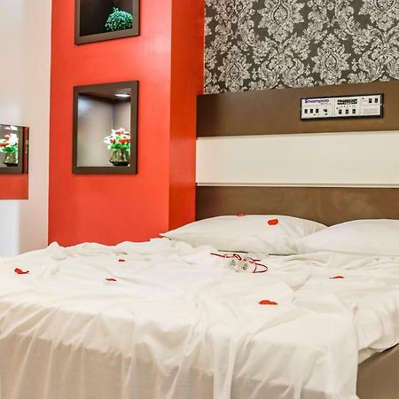 Motel Shampoo (Adults Only) Brusque Extérieur photo