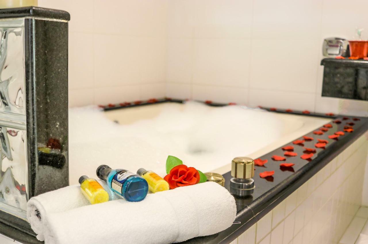 Motel Shampoo (Adults Only) Brusque Extérieur photo